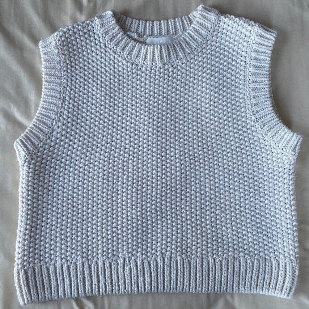 H&M Cream Knit Sleeveless Sweater Vest